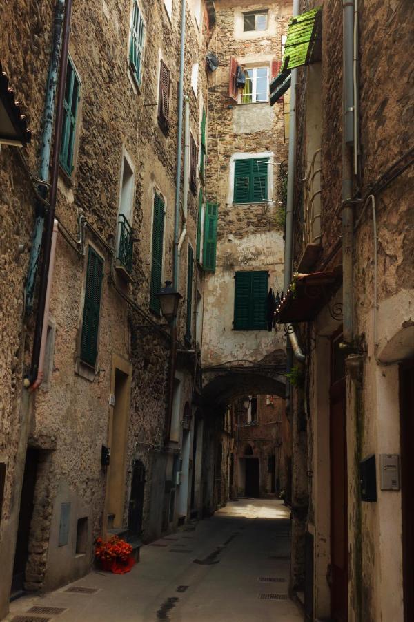 La Casa Degli Alberi Villa Dolceacqua Exterior photo